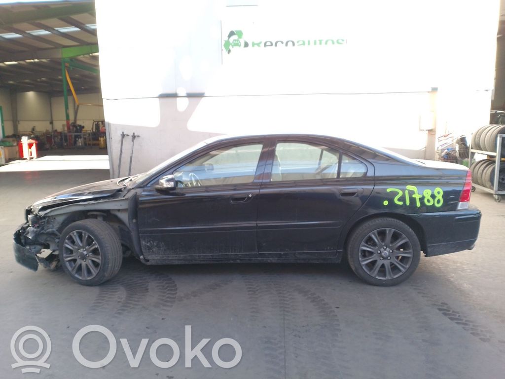 S60 S60  31277162