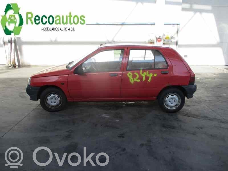 Clio I Clio  0001208526
