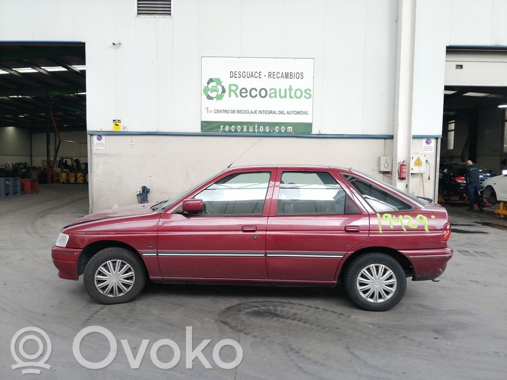 Escort Escort  93AG13N004