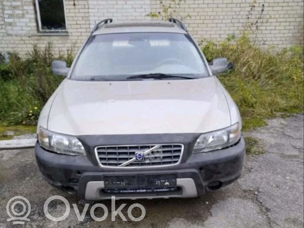 XC70 XC70  8683377