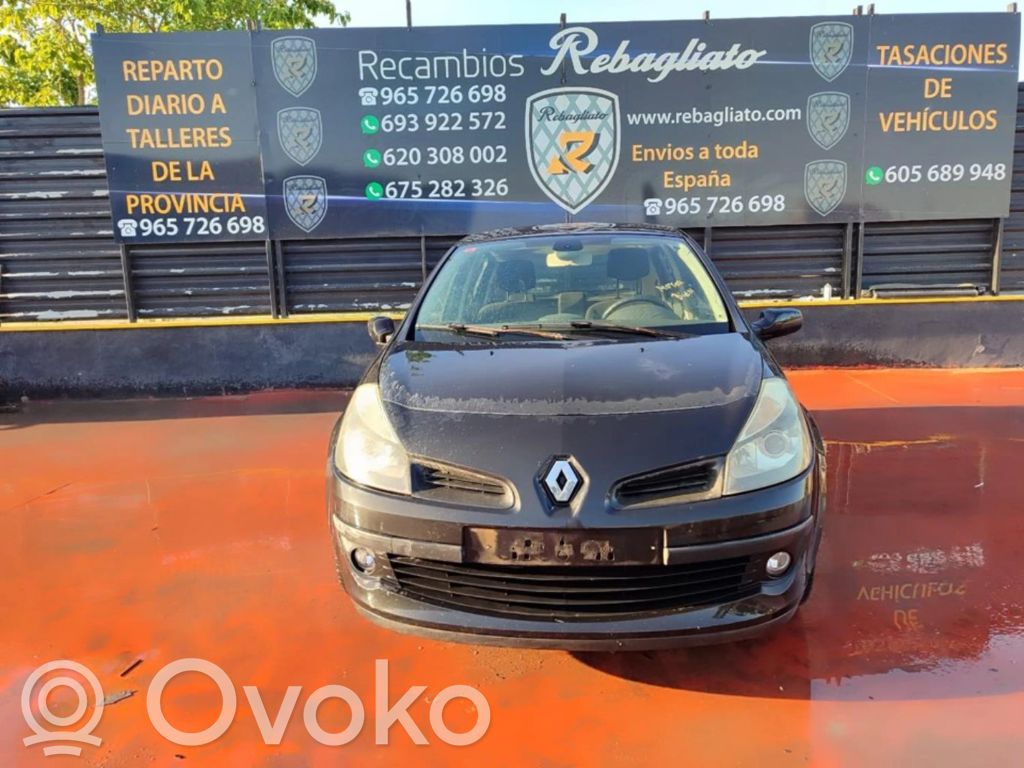Clio III Clio  8200316977
