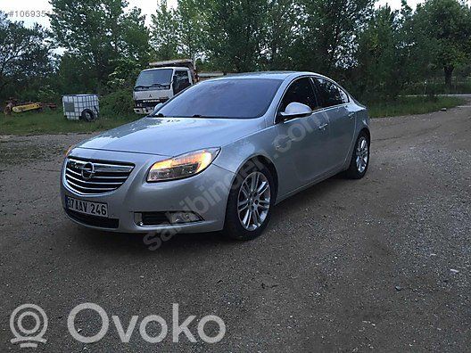 Insignia A Insignia  2107721