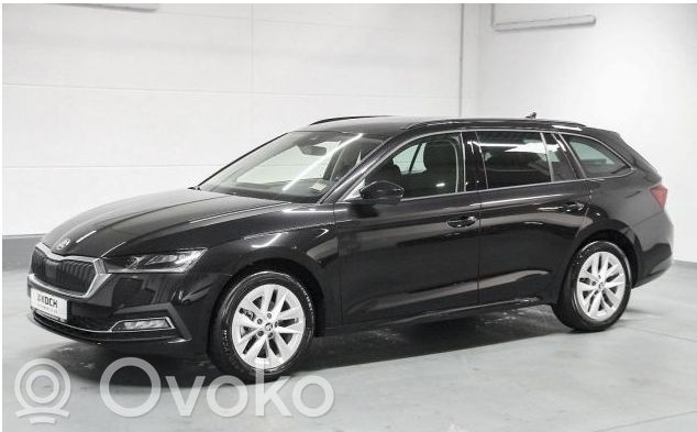Octavia Mk4 Octavia  5E3857504B