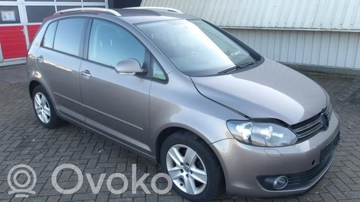 Golf Plus Golf  5M0927117B