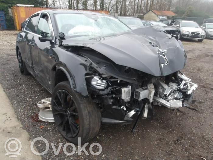 e-tron e-tron  4KE971125