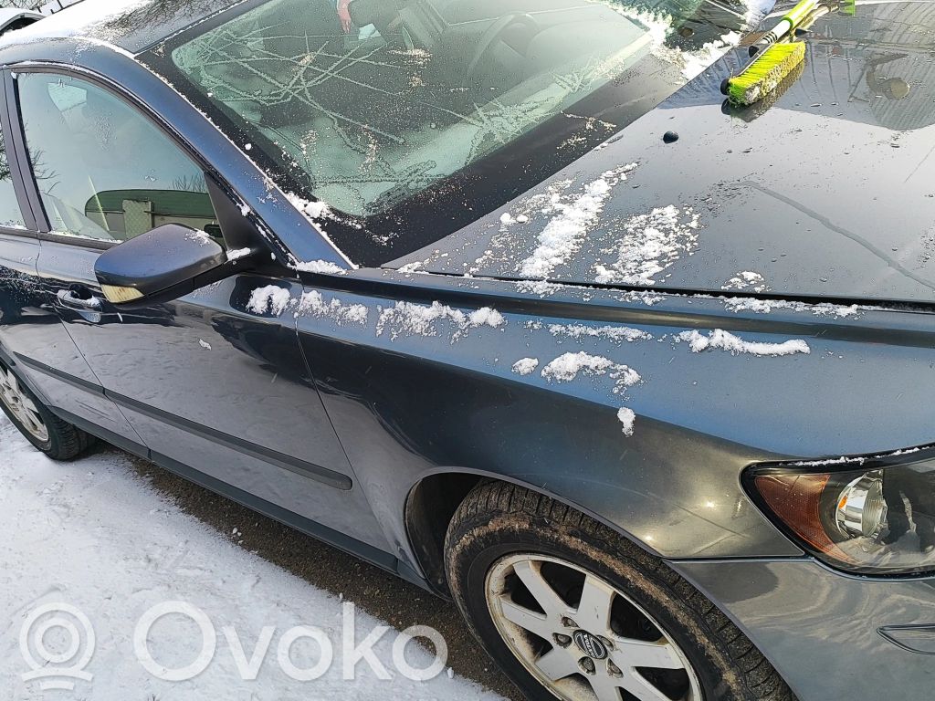 S40 S40, V40