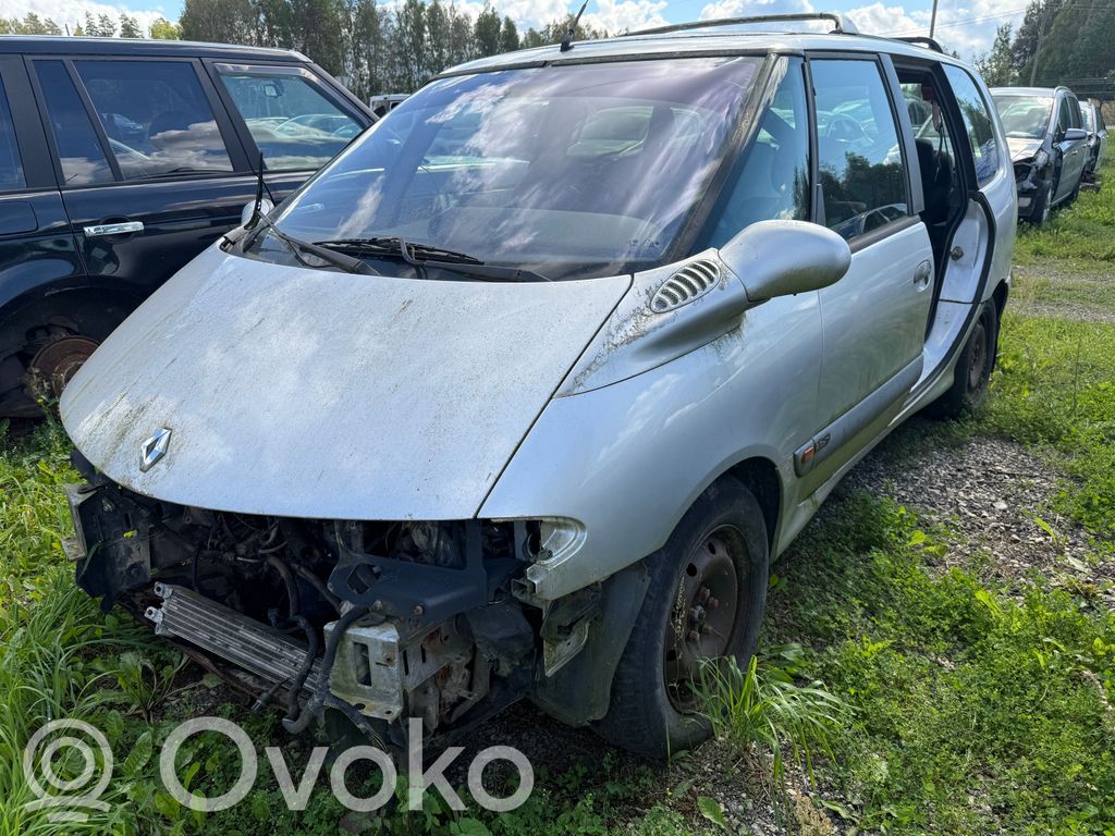 Espace III Espace  6025303055