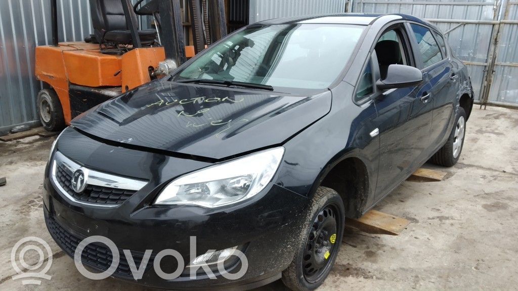 Astra J Astra  13281777