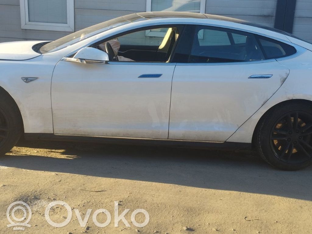Model S Tesla Model S  16896766
