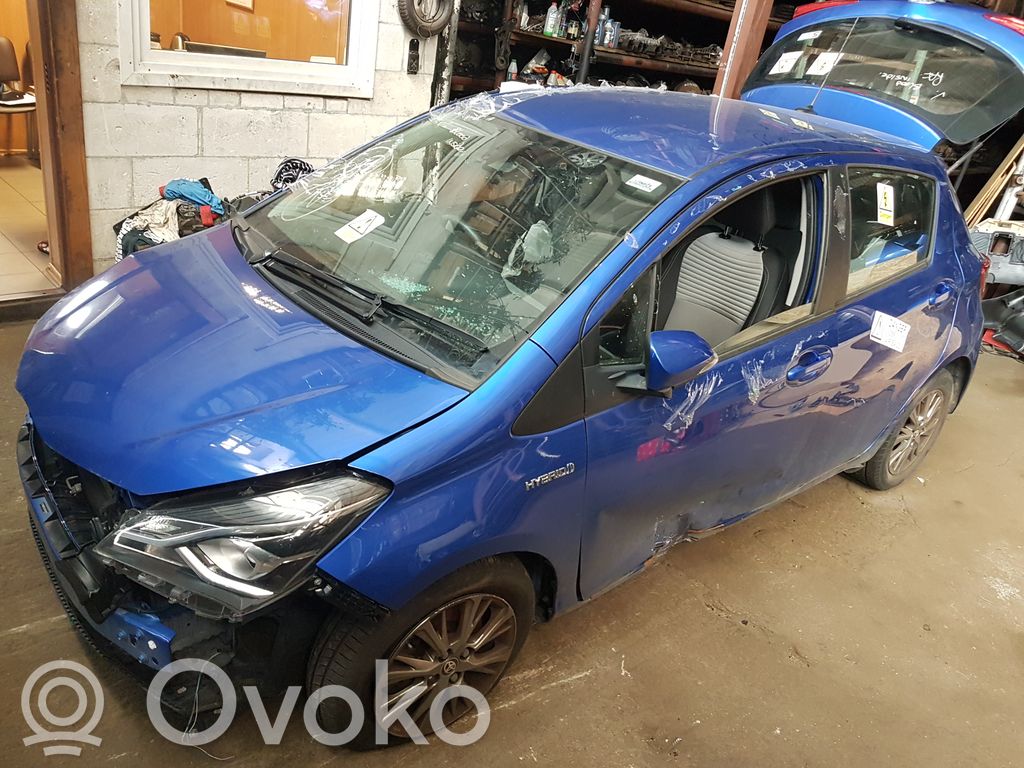 Yaris Yaris  8946752080