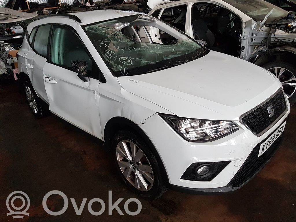 Arona Arona  6F0927137E