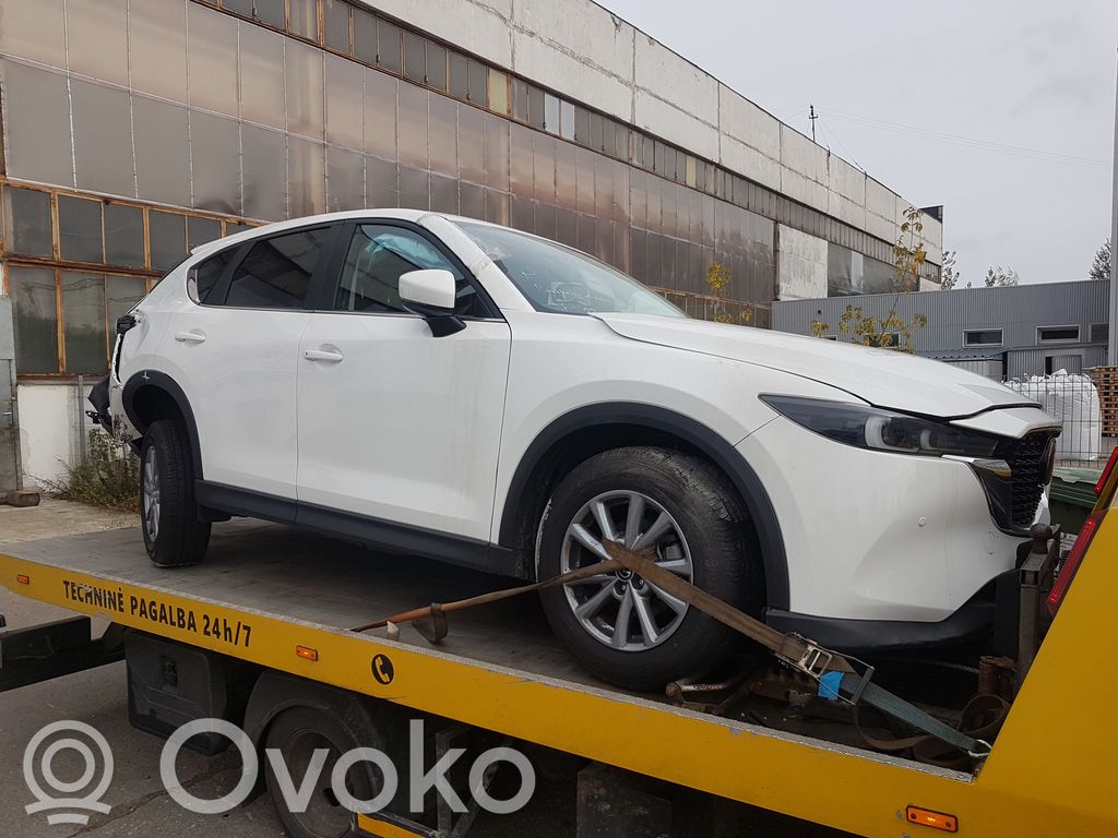 CX-5 II CX-5  PYFA18G00A