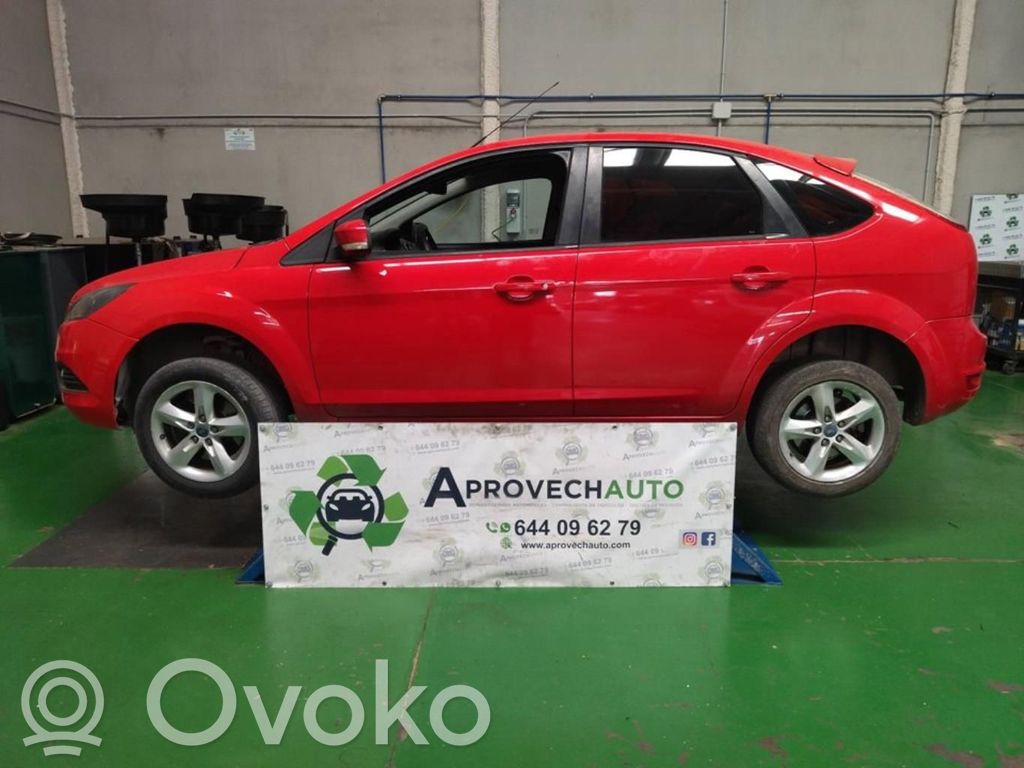 Focus Focus  1702402
