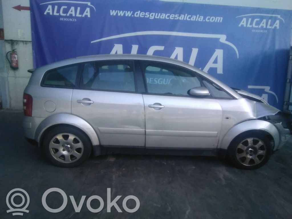 A2 A2  8Z1611301B