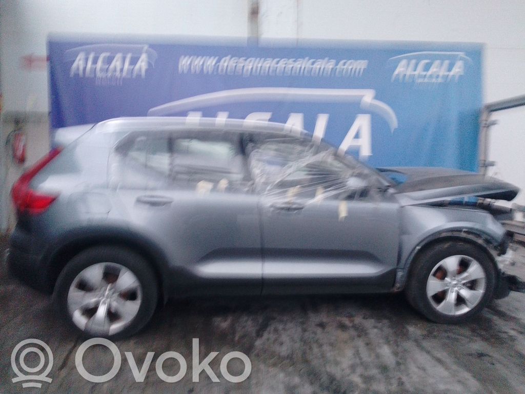 XC40 XC40  B3154T