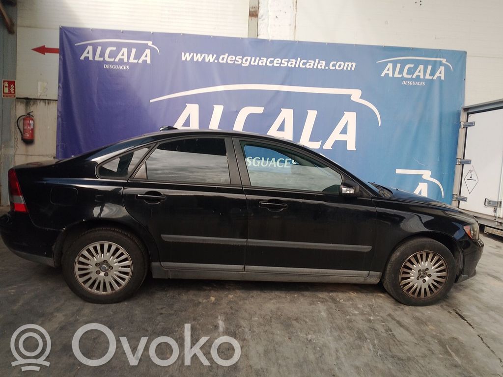 S40 S40, V40  31278845