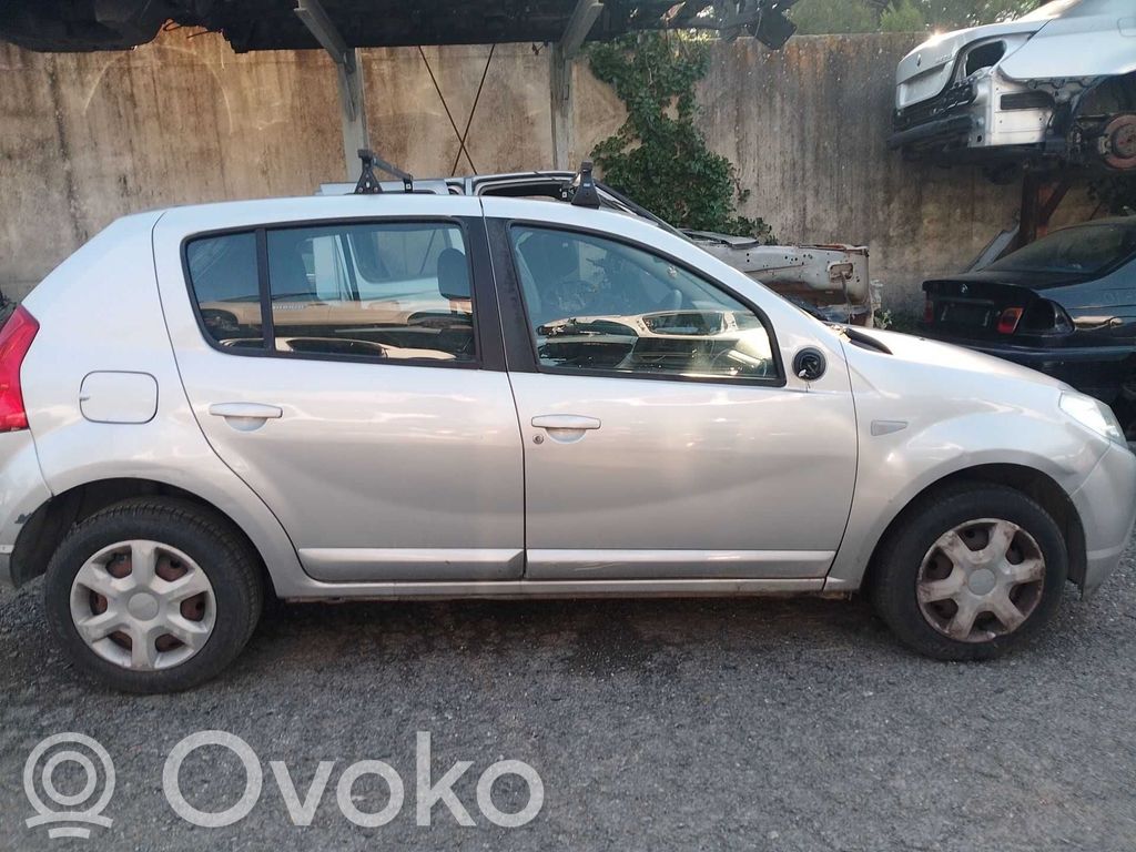 Sandero Sandero, Sandero Stepway  8200667608A