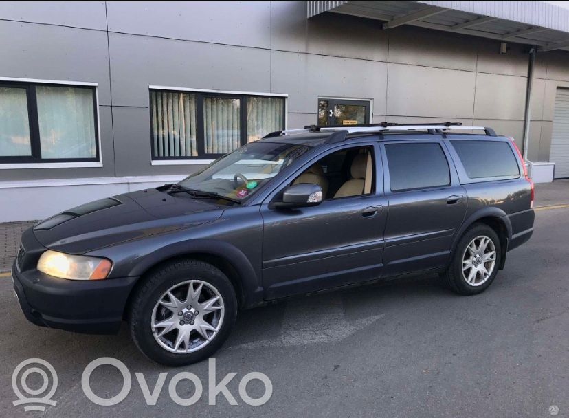 XC70 XC70  30635825