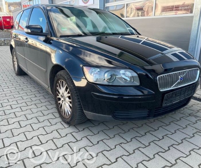 V50 V50  30739300