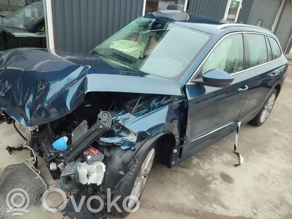 Octavia Mk4 Octavia  5WA971230EH