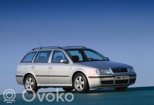 Octavia Mk1 (1U) Octavia  1U0857504