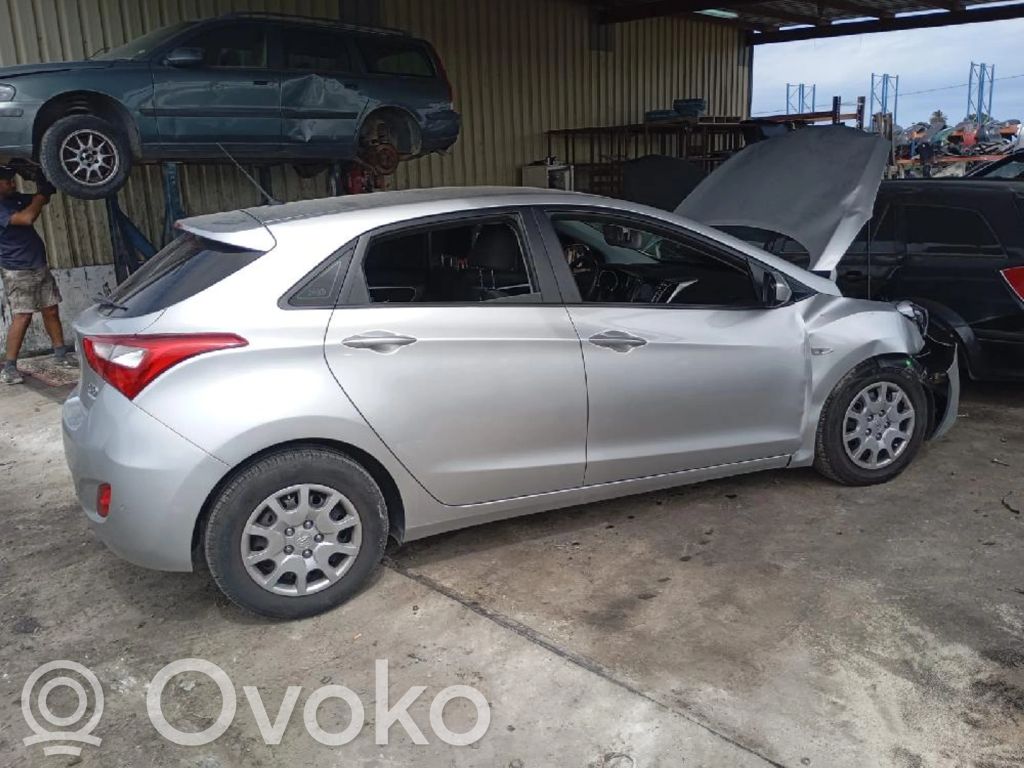 i30 i30  GDE95400A6025