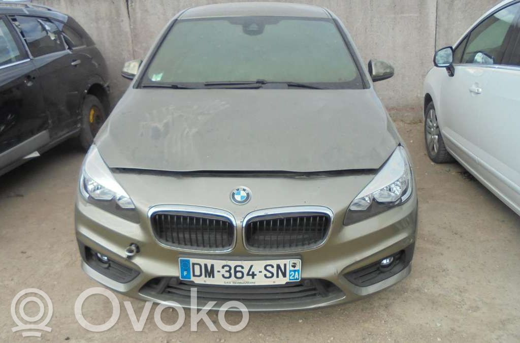 2 F45 Series 2  2389537