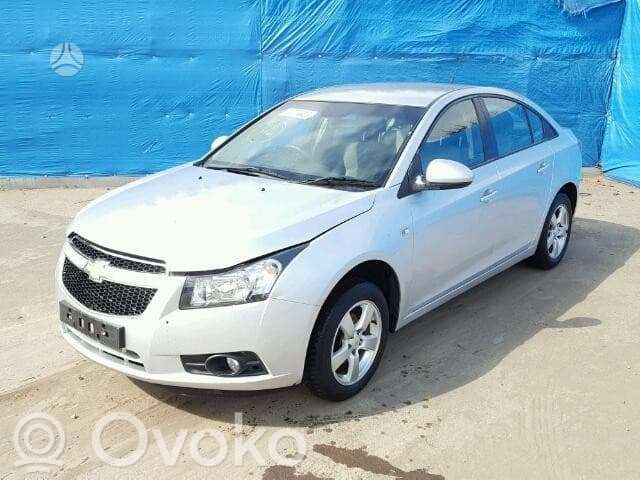 Cruze Cruze  C68049XF