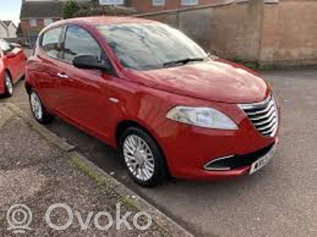 Ypsilon Ypsilon  51893684