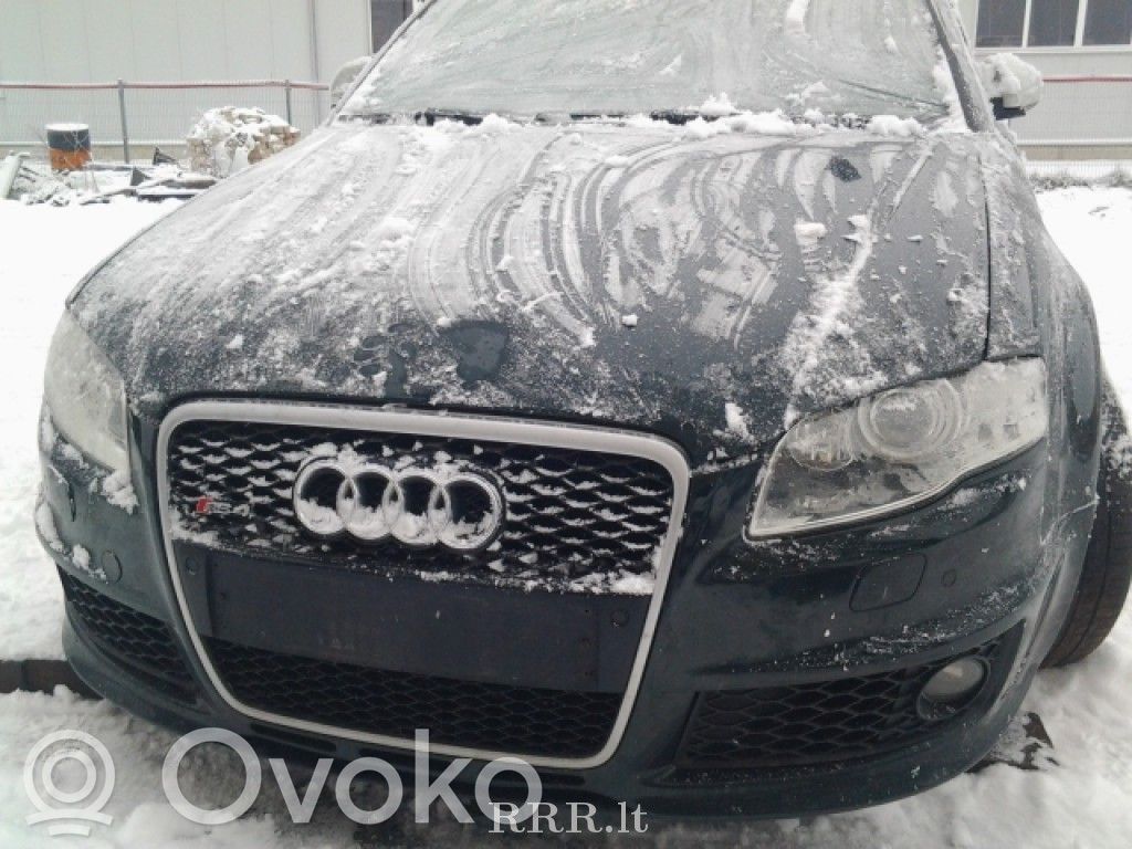 RS4 RS  8E1857067D