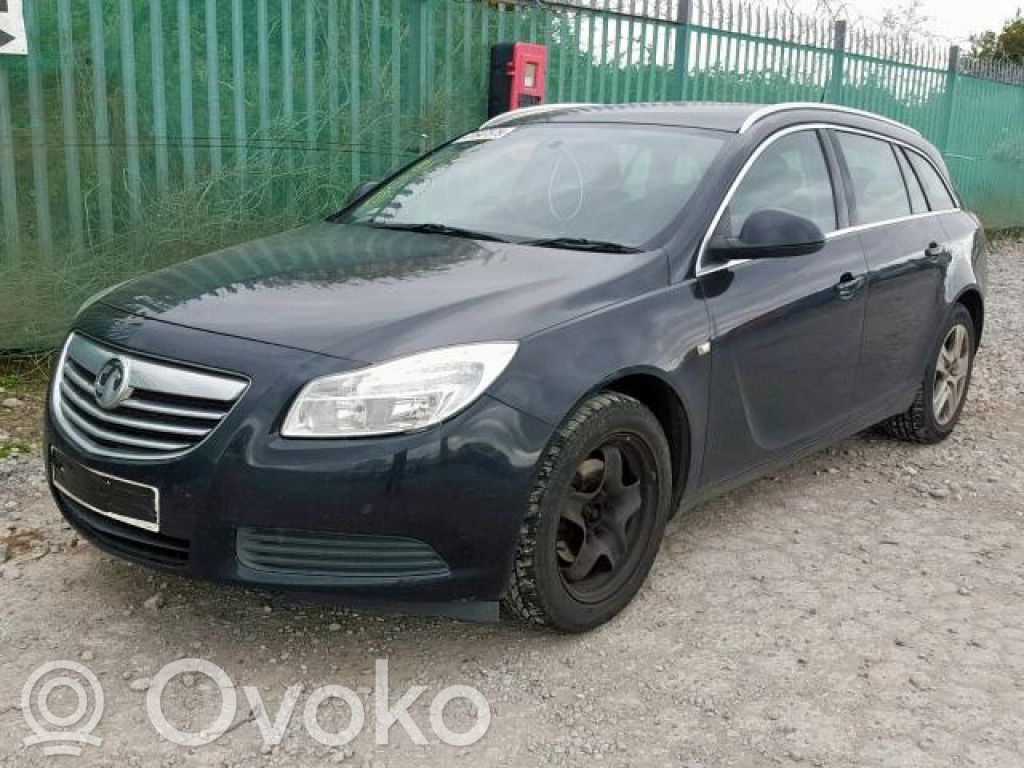 Insignia A Insignia  0445110327
