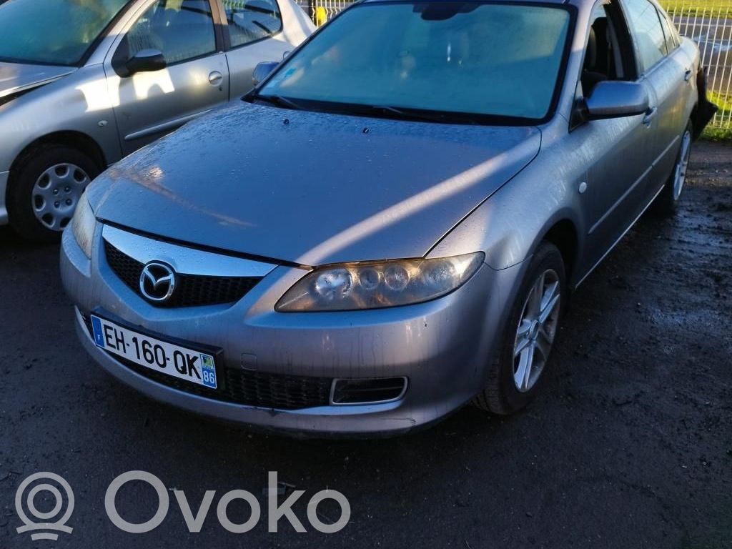 6 6  RF7J18300B