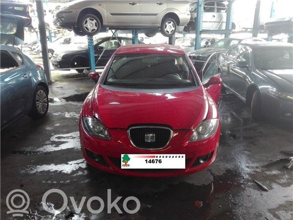 Leon (1P) Leon  1K1419502R