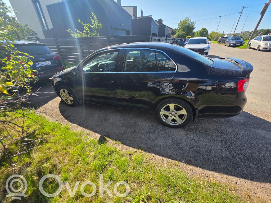 Jetta V Jetta