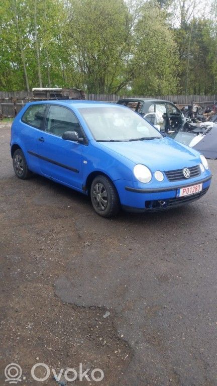 Polo Polo  6Q6827550C