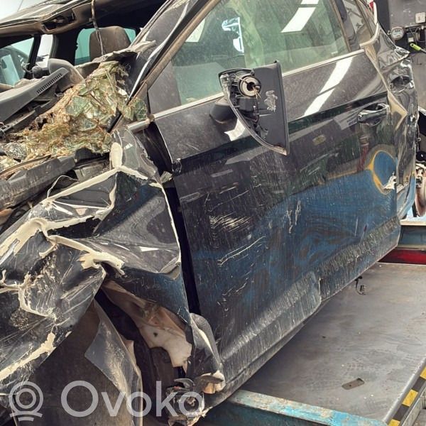 Leon (5F) Leon  5Q0614517Q