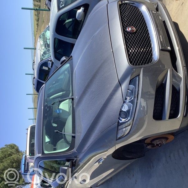 F-Pace F-Pace  FK7215K602BA