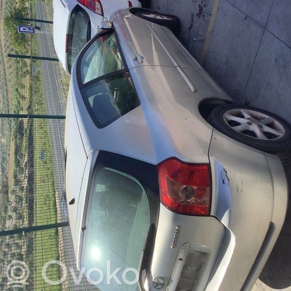 Corolla E120 E130 Corolla  5555002070B0