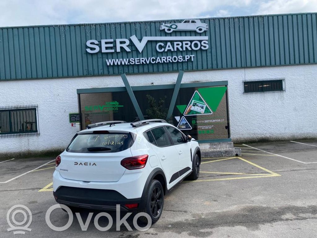 Sandero Sandero, Sandero Stepway