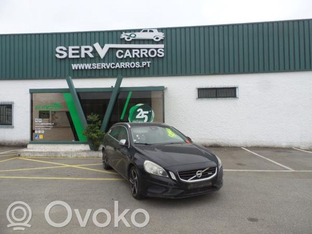 V60 V60, V60 Cross Country