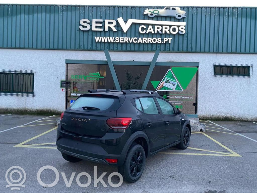 Sandero Sandero, Sandero Stepway