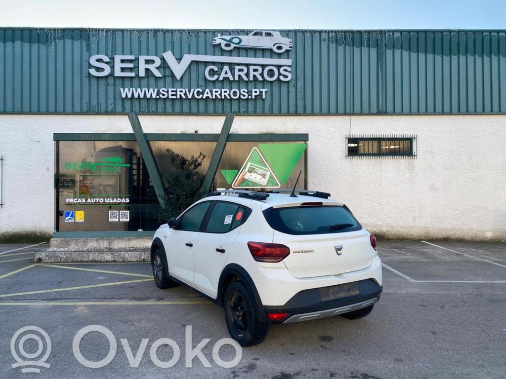 Sandero Sandero, Sandero Stepway