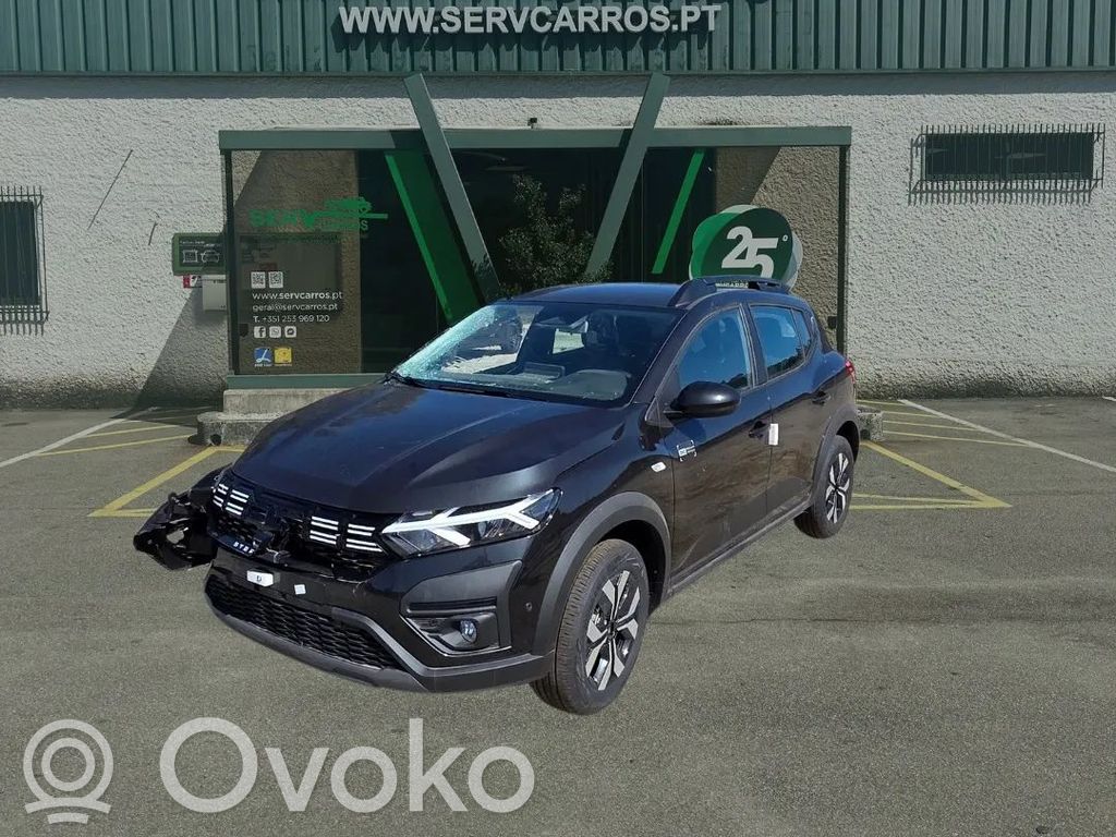 Sandero Sandero, Sandero Stepway