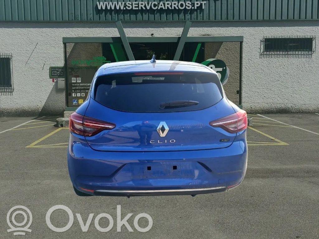 Clio V Clio