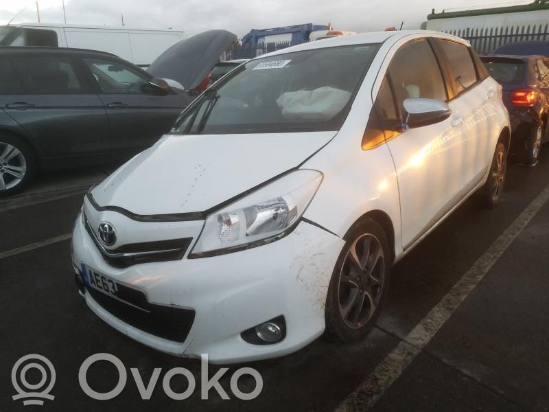 Yaris Yaris  1NR