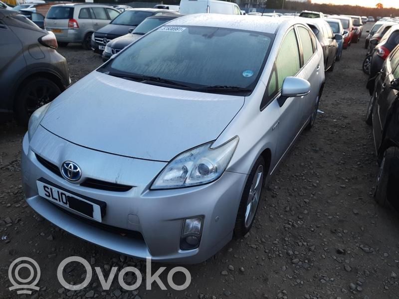 Auris E180 Auris  75C582RHD