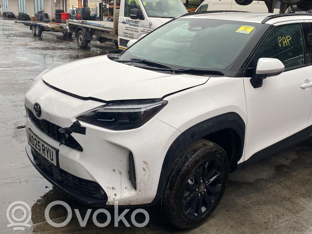 Yaris Cross Yaris Cross  894670D100