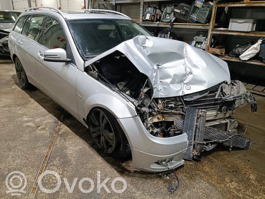 C W204 C-class, AMG (W202, W203, W204, W205, W206)  A2044200984