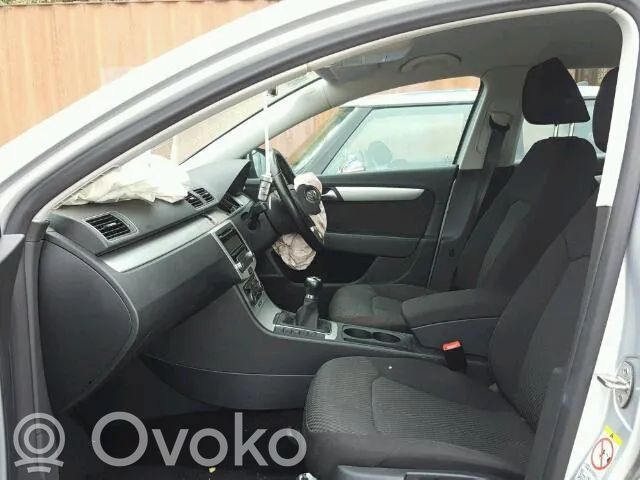 PASSAT B7 Passat  3AA971154