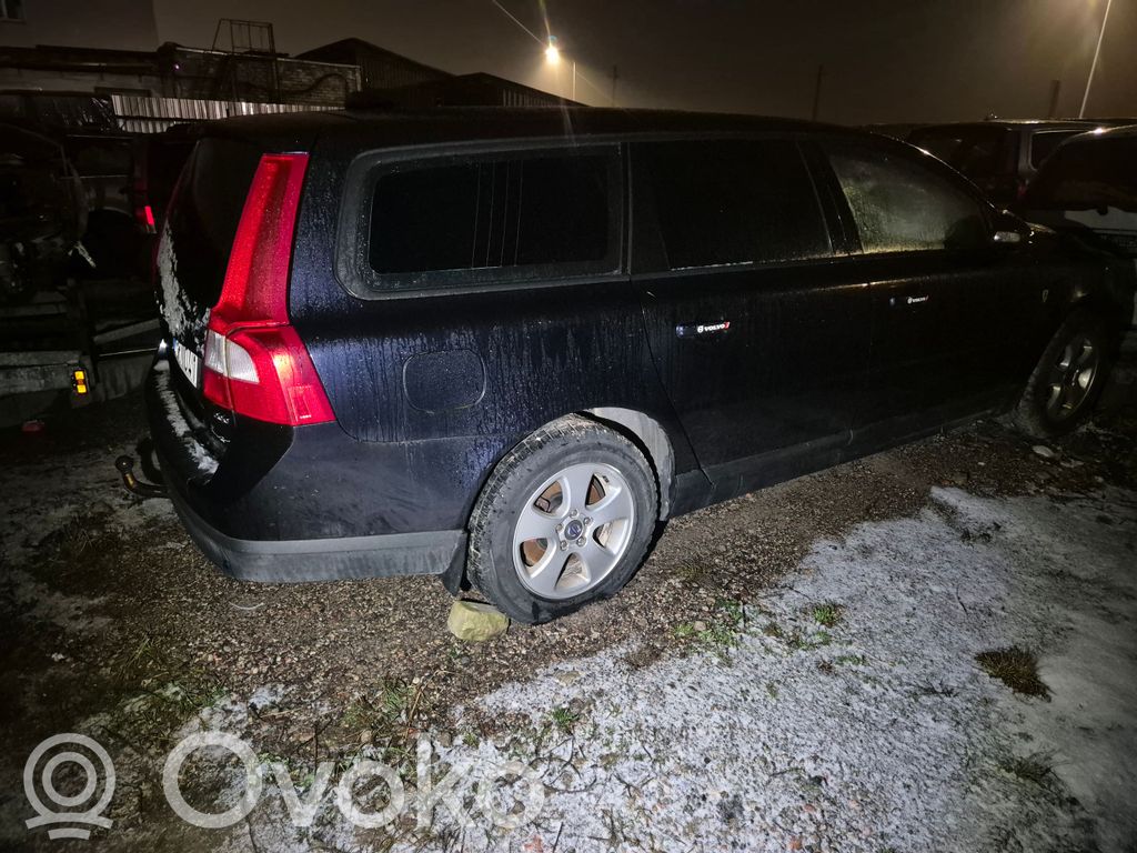 V70 S70, V70, V70 XC  0121715024